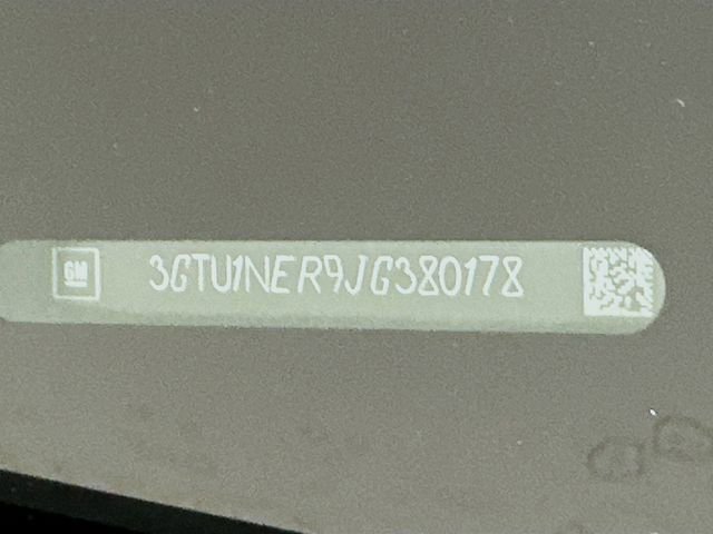 Used 2018 GMC Sierra 1500 SLT w/ Enhanced Driver Alert Package image 33