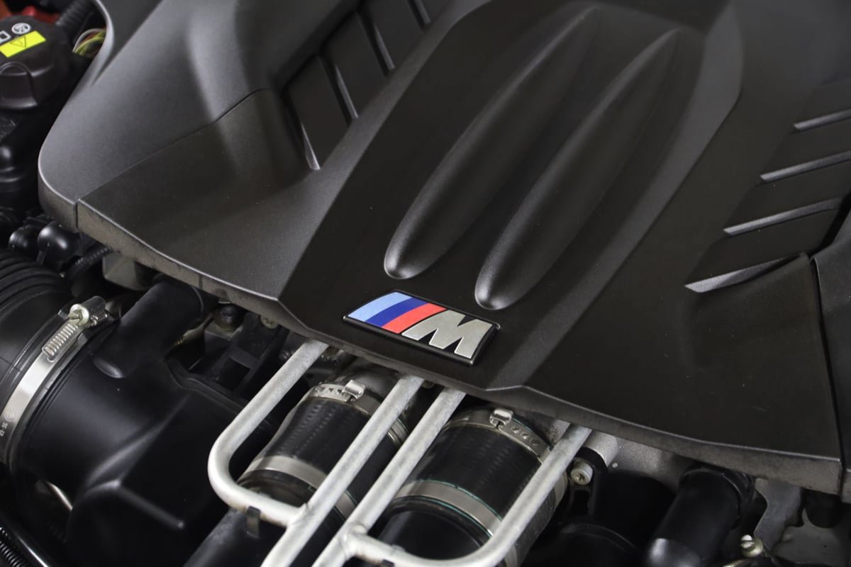 Used 2015 BMW M5 RWD image 21