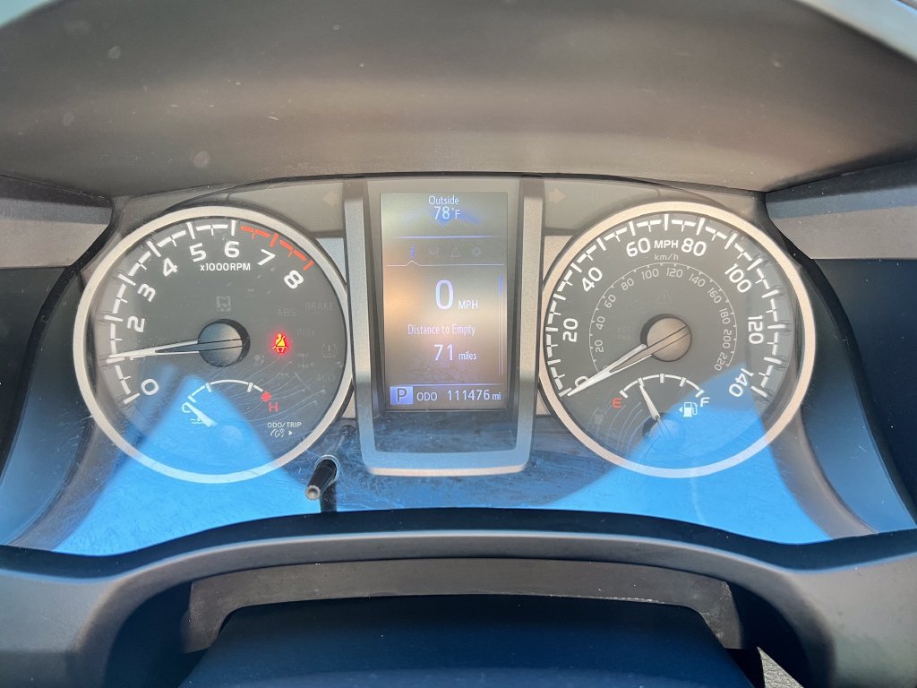 Used 2020 Toyota Tacoma TRD Off-Road AWD/4WD image 5