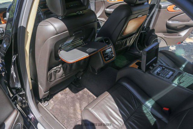 Used 2006 Jaguar XJ Vanden Plas Super V8 Portfolio RWD image 25