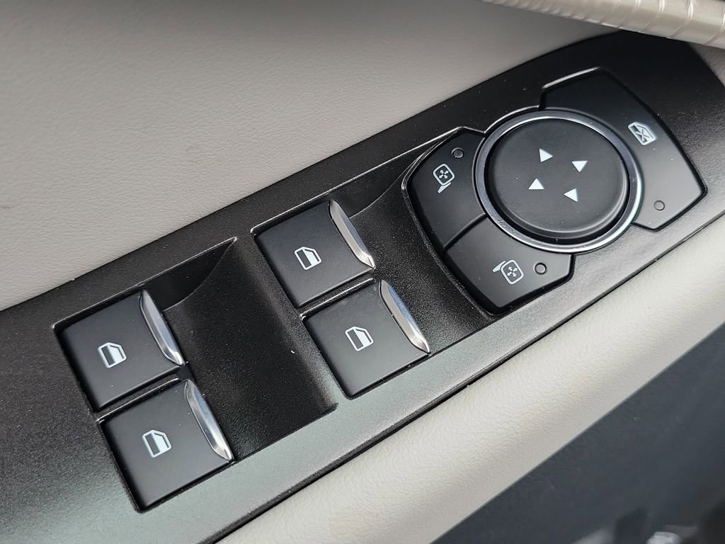 New 2026 Ford Explorer Active image 26