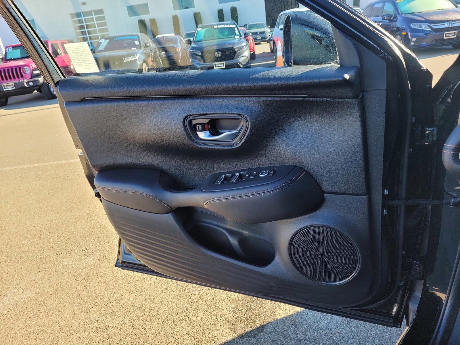 Certified 2024 Honda HR-V Sport image 16