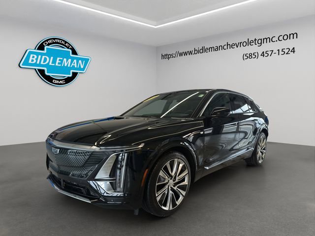 Used 2024 Cadillac Lyriq Luxury w/ LPO, Floor Liner Package image 3