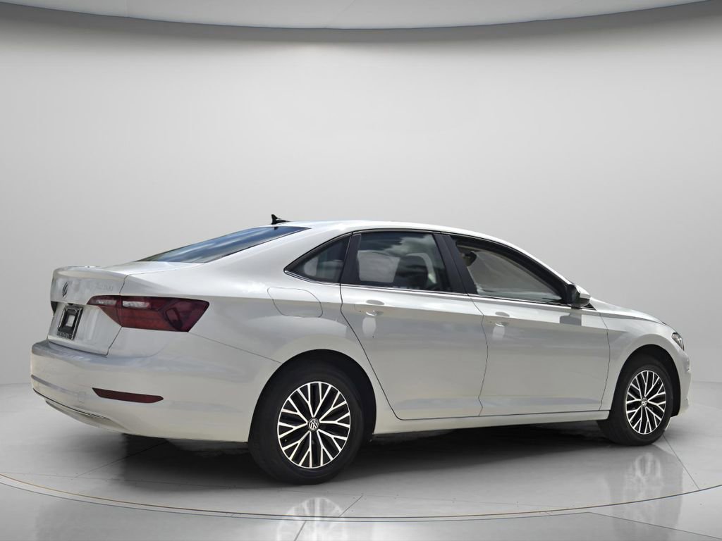 Used 2021 Volkswagen Jetta SE w/ SE Cold Weather Package FWD image 7