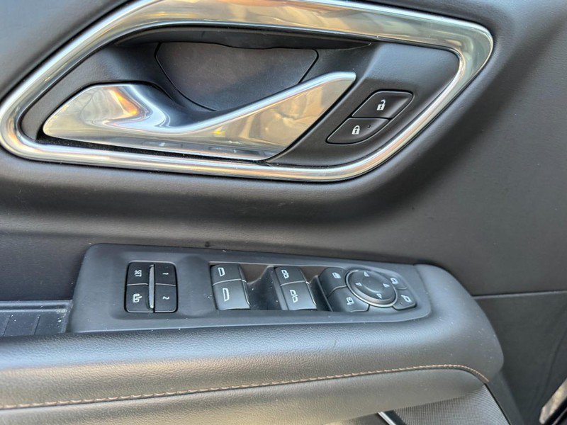 Used 2023 Chevrolet Tahoe High Country w/ Advanced Technology Package AWD/4WD image 17