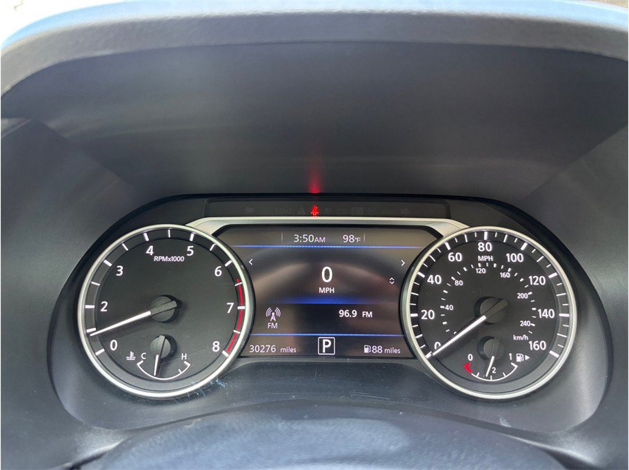Used 2024 Nissan Sentra SV FWD image 21