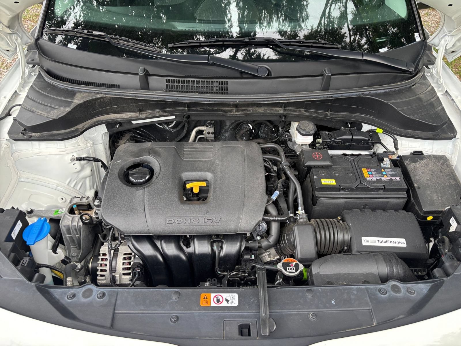 Used 2025 Kia Soul LX w/ LX Technology Package FWD image 31