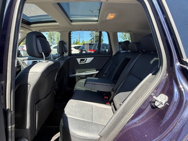 Used 2011 Mercedes-Benz GLK 350 4MATIC image 21