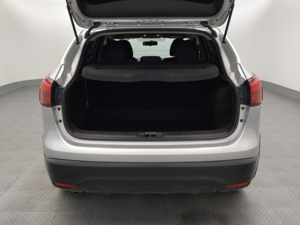Used 2017 Nissan Rogue Sport S FWD image 29