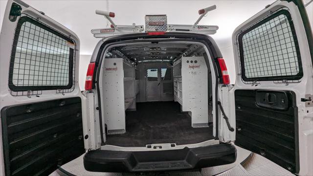 Used 2021 Chevrolet Express 2500 Extended w/ Driver Convenience Package RWD image 16
