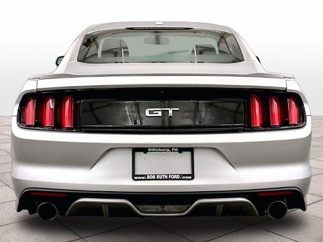 Used 2017 Ford Mustang GT Premium w/ Equipment Group 401A RWD image 4