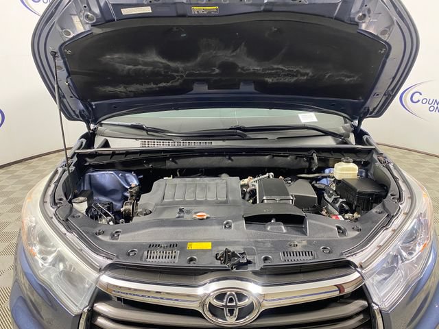 Used 2016 Toyota Highlander LE AWD/4WD image 23