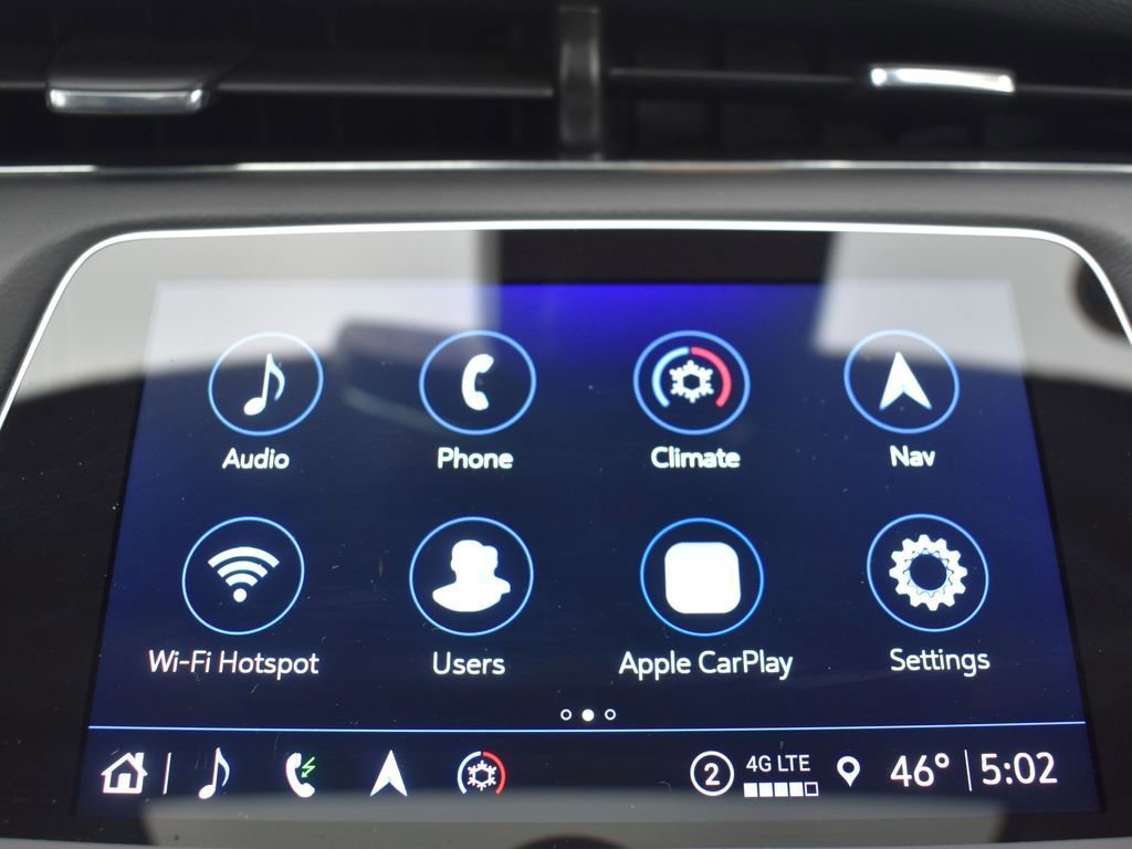 Used 2023 Cadillac XT4 Sport image 17