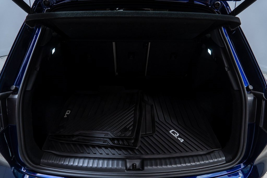 Used 2025 Audi Q4 e-tron Premium Plus w/ Premium Plus image 29