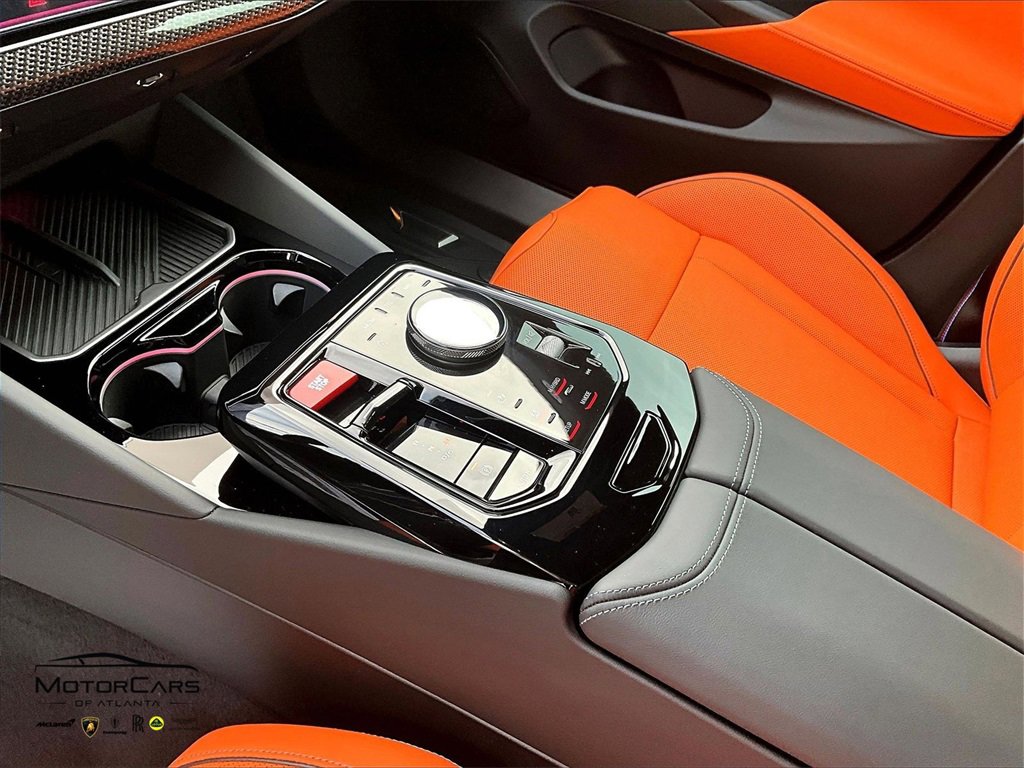 Used 2025 BMW M5 w/ Carbon Package image 16