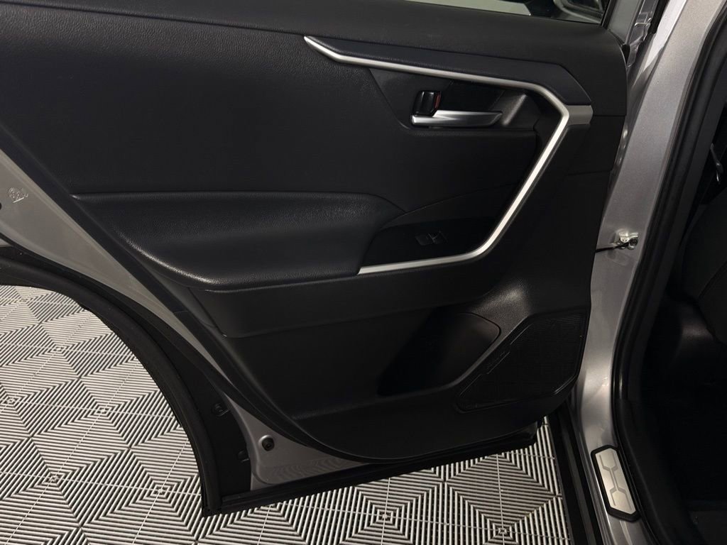 Used 2024 Toyota RAV4 XLE image 26