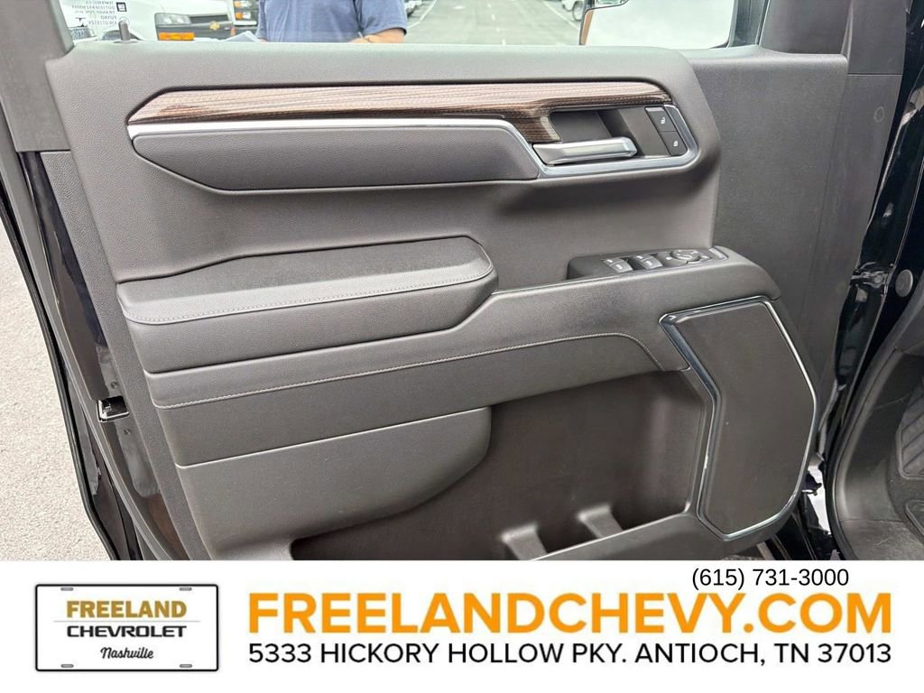 Used 2023 Chevrolet Silverado 1500 LT image 27