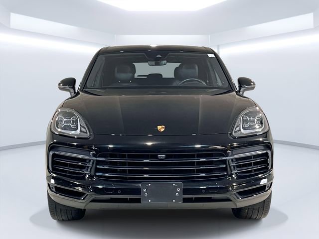Used 2023 Porsche Cayenne w/ Premium Package image 2