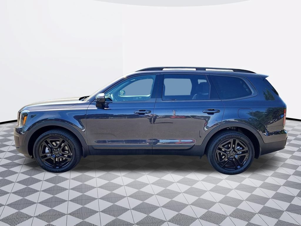Used 2025 Kia Telluride EX X-Line AWD/4WD image 3