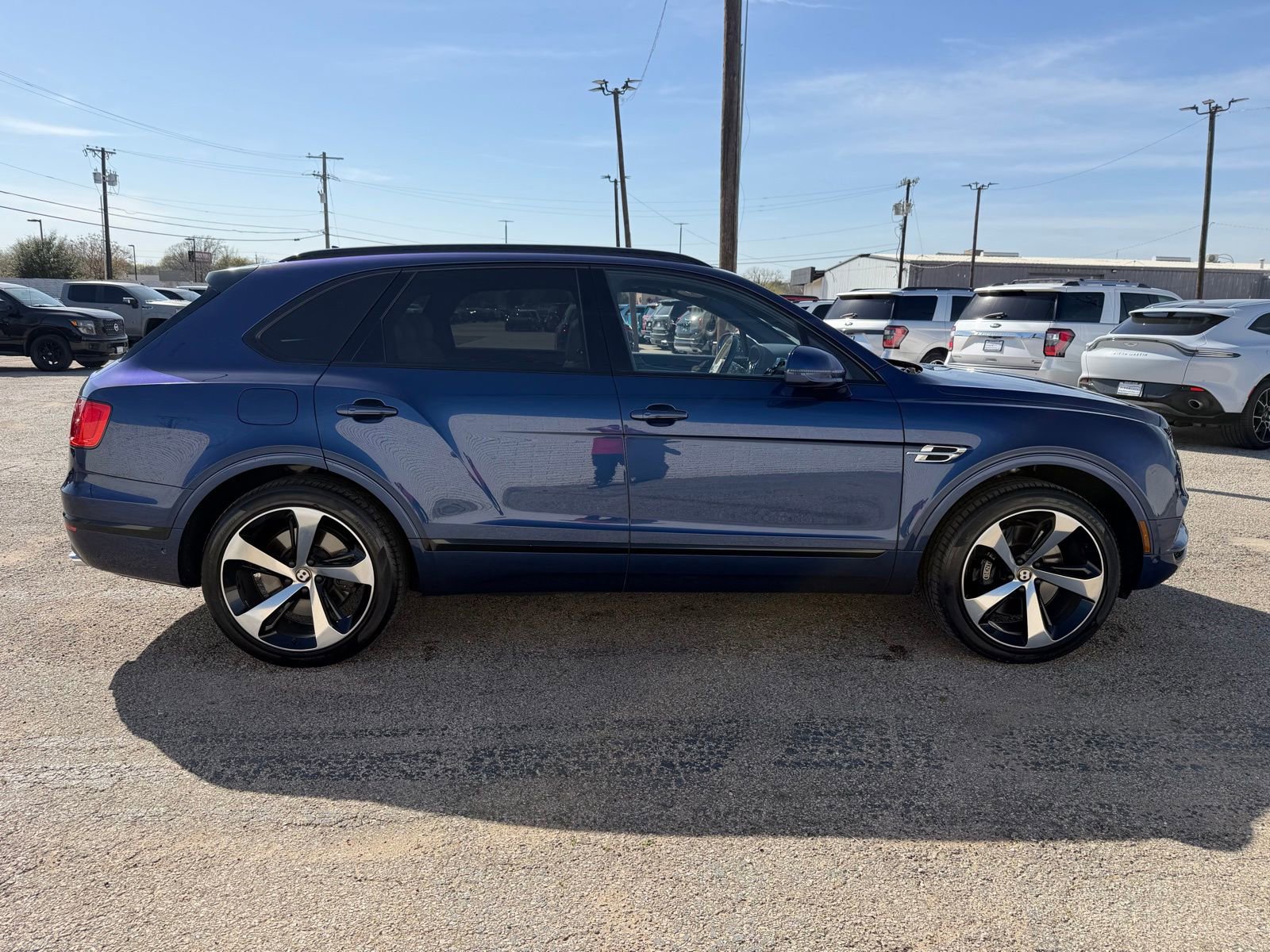Used 2019 Bentley Bentayga image 8