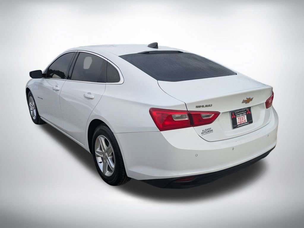 Used 2022 Chevrolet Malibu LS w/ Driver Confidence Package II image 5