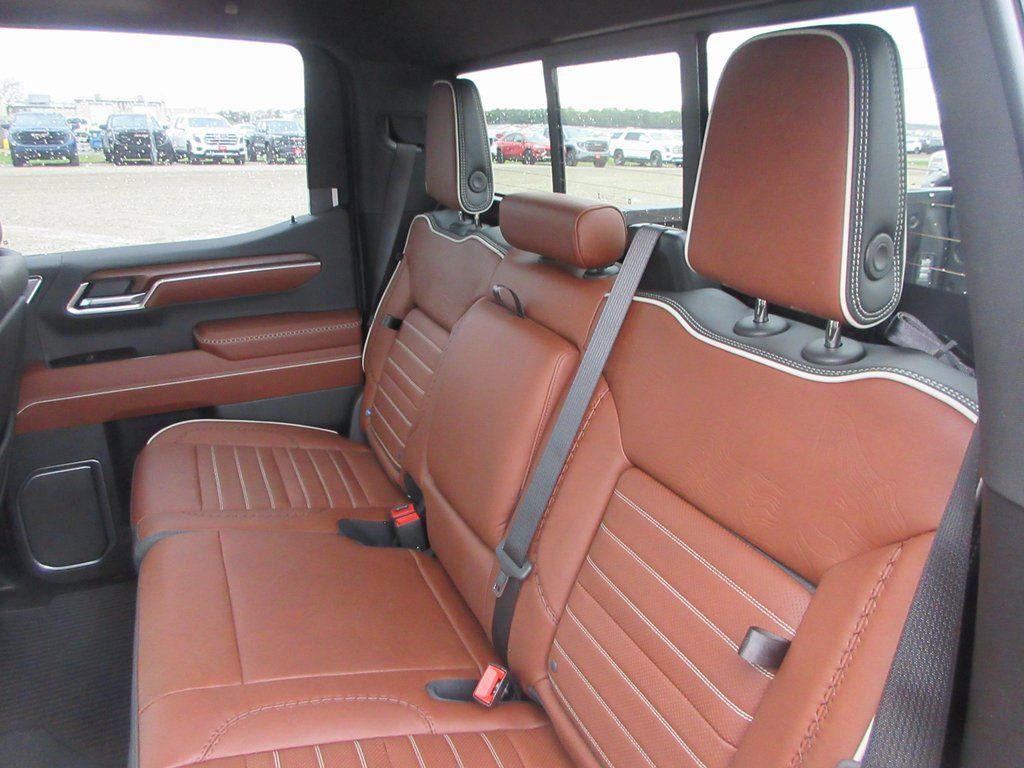 New 2026 GMC Sierra 1500 Denali Ultimate image 18