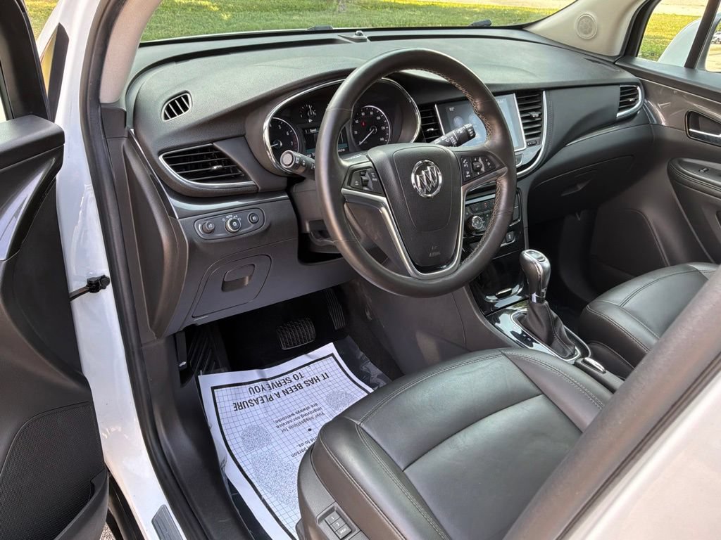 Used 2018 Buick Encore Essence w/ Experience Buick Package AWD/4WD image 20