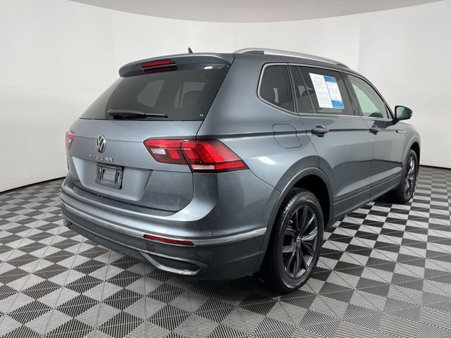 Used 2023 Volkswagen Tiguan SE image 10
