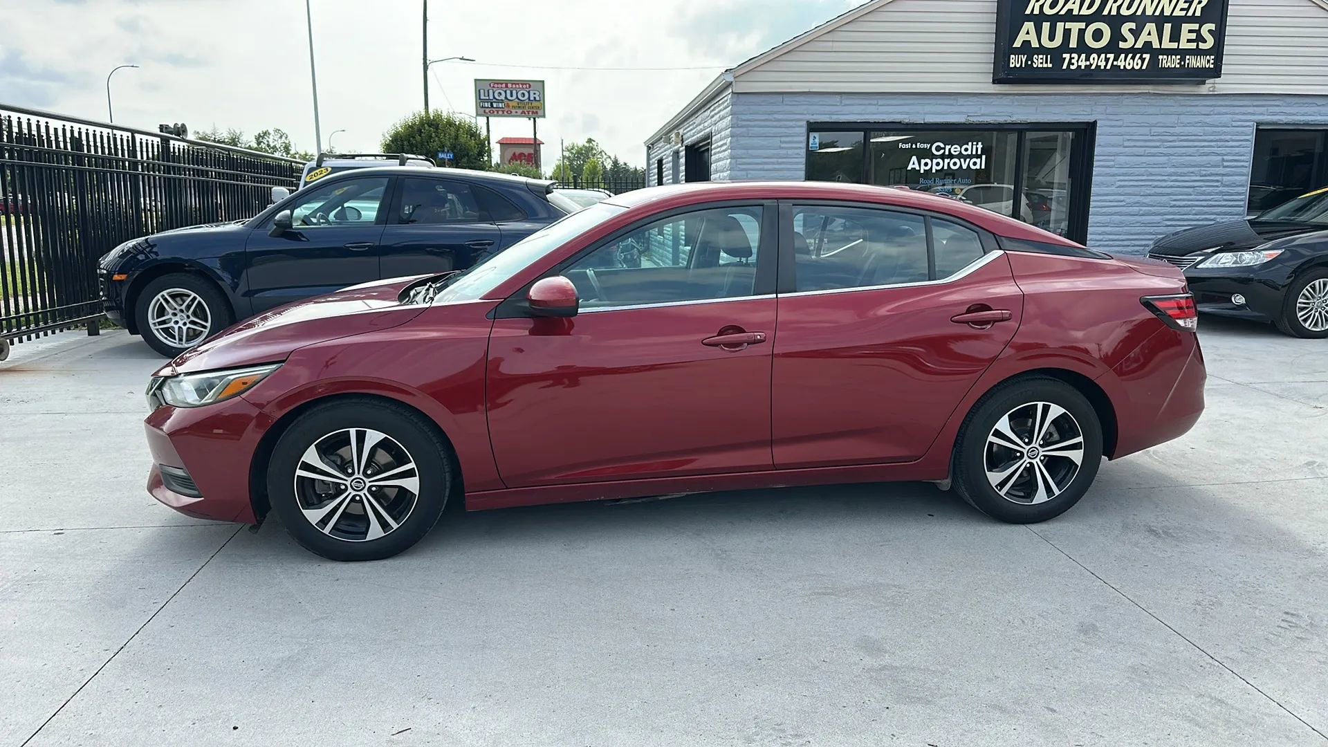 Used 2021 Nissan Sentra SV image 8