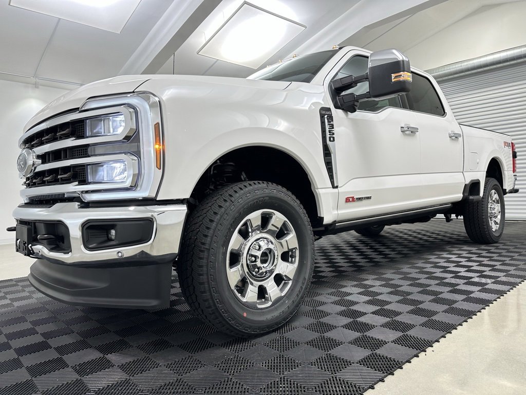 New 2025 Ford F350 King Ranch w/ Chrome Package image 3