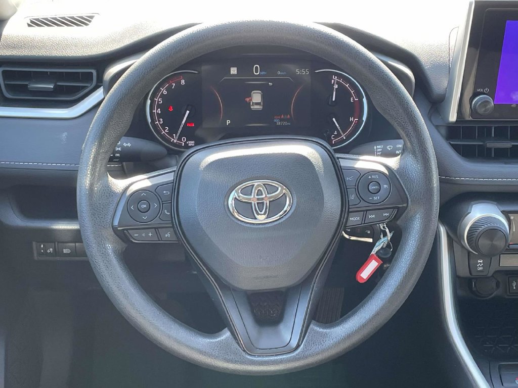 Used 2025 Toyota RAV4 LE FWD image 22