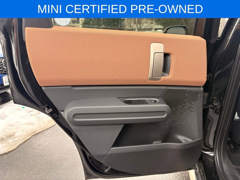 Used 2025 MINI Cooper Countryman S w/ Comfort Package Max image 18