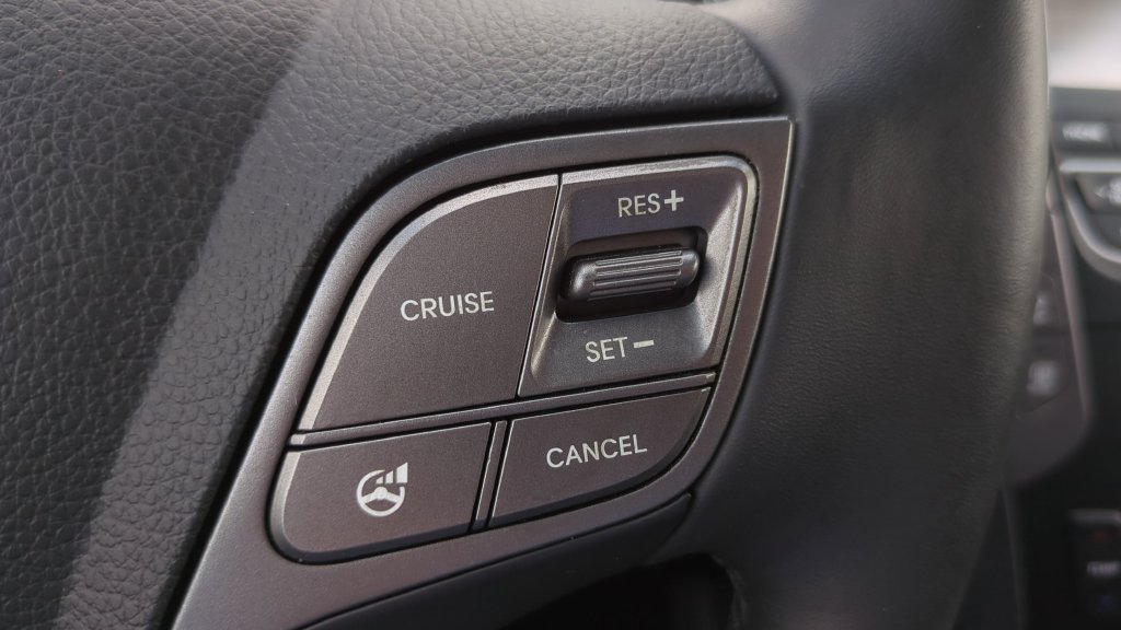 Used 2016 Hyundai Santa Fe Sport 2.0T w/ Option Group 05 FWD image 22