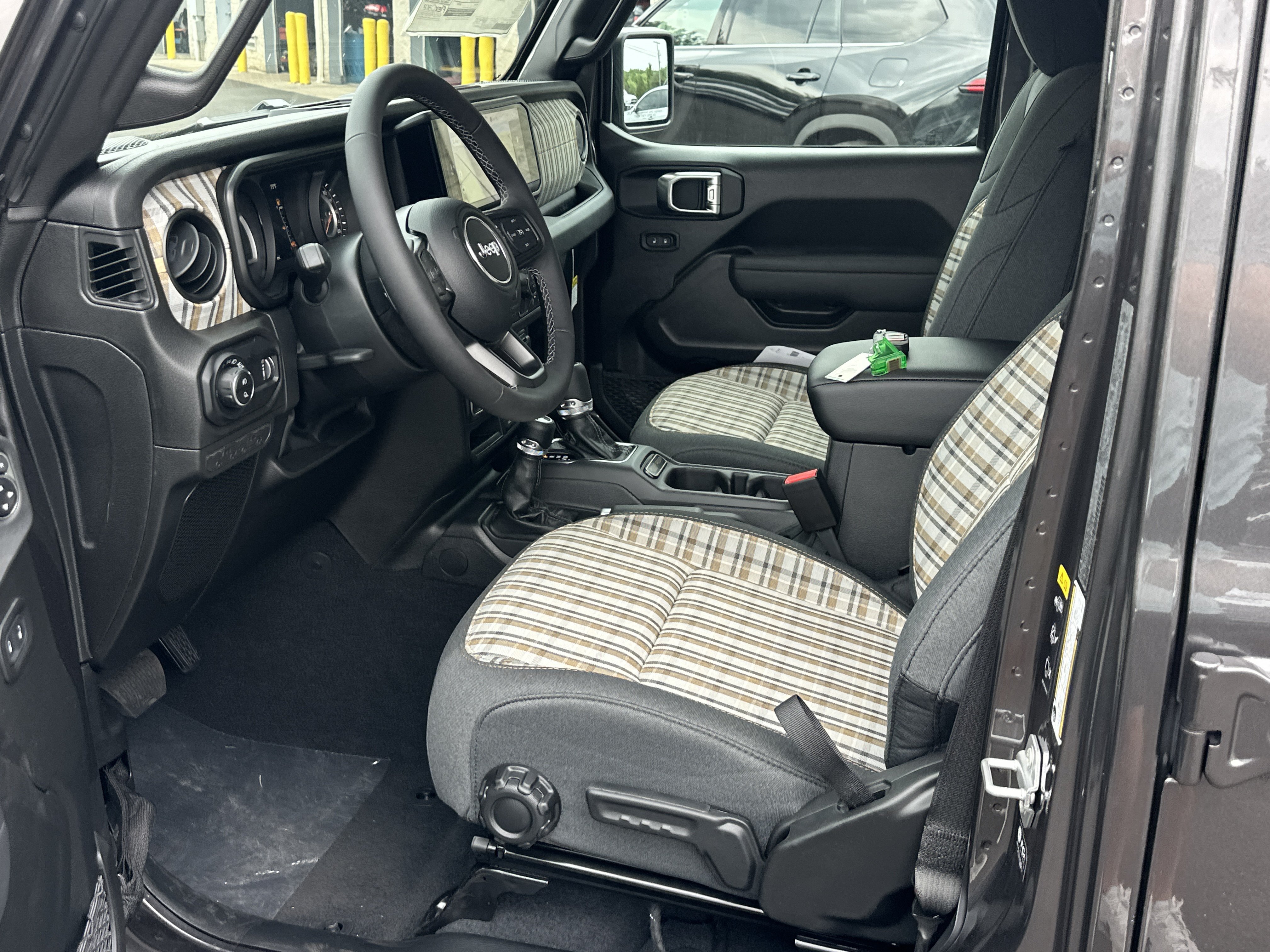 New 2026 Jeep Gladiator Sport AWD/4WD image 28