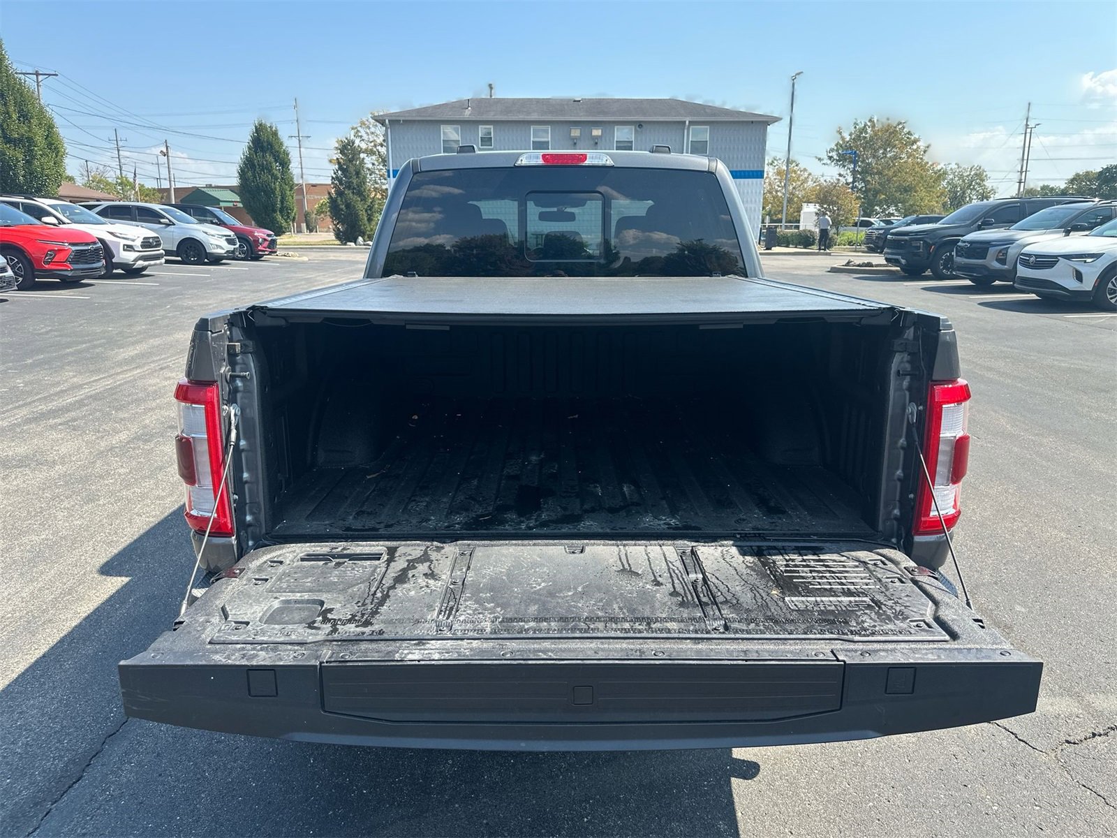 Used 2023 Ford F150 Lariat w/ Equipment Group 502A High image 26