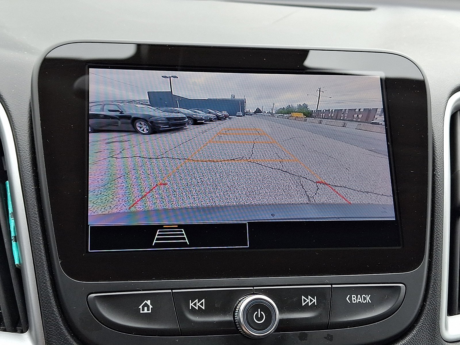 Used 2024 Chevrolet Malibu LT FWD image 17