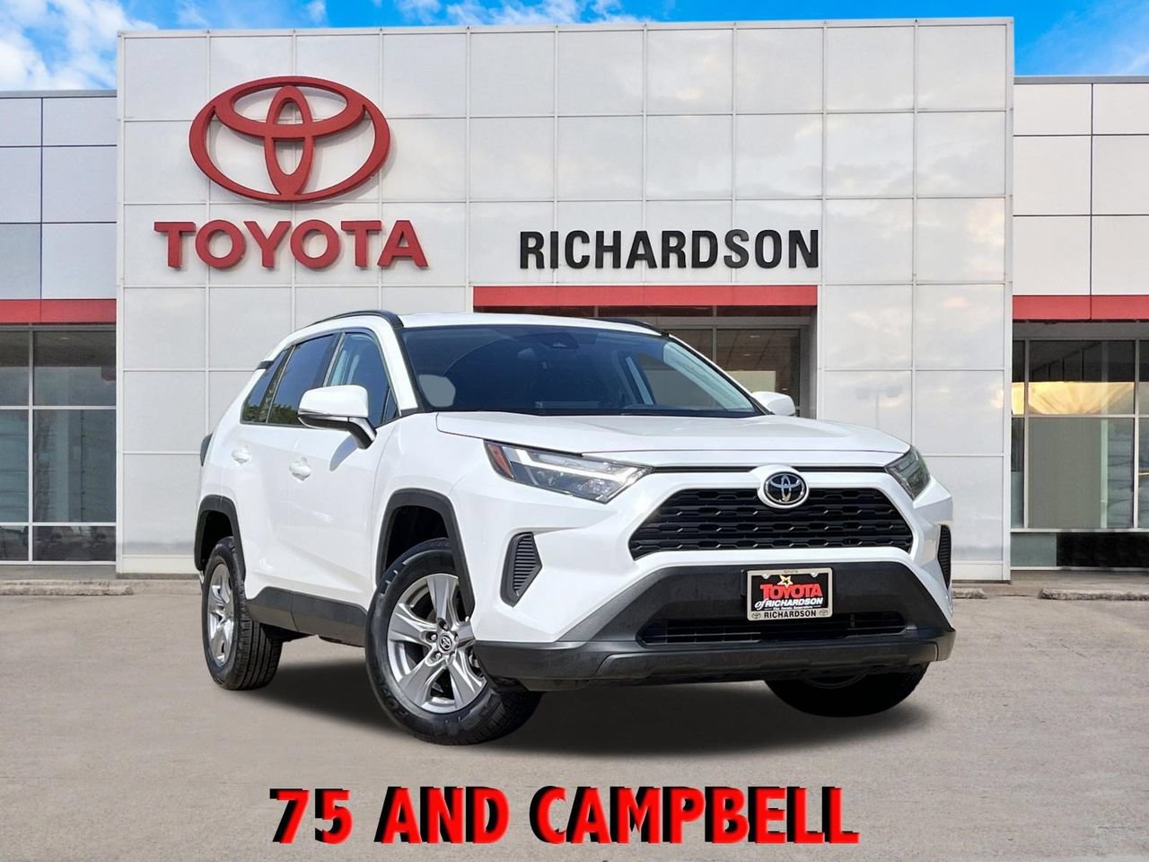 Used 2024 Toyota RAV4 XLE FWD image 1
