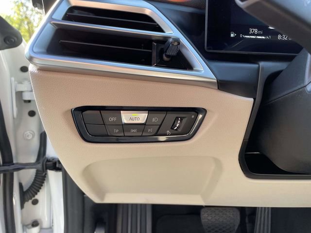 Used 2025 BMW 430i Convertible w/ Premium Package RWD image 24