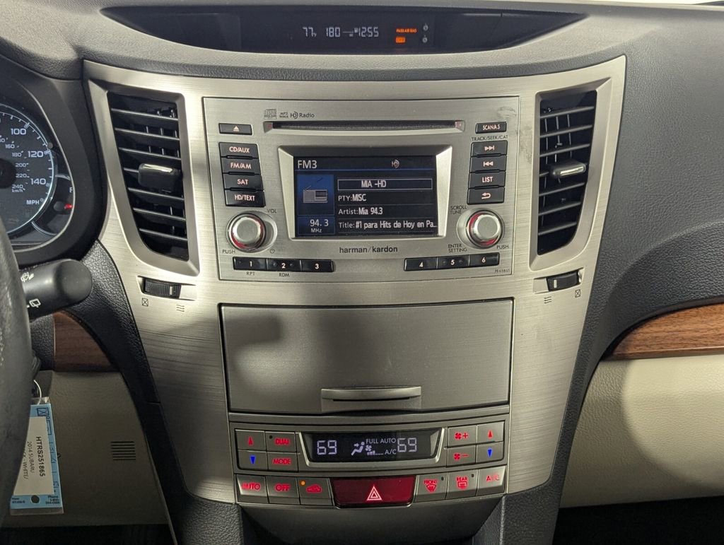 Used 2014 Subaru Outback 2.5i Limited w/ Moonroof Package image 18