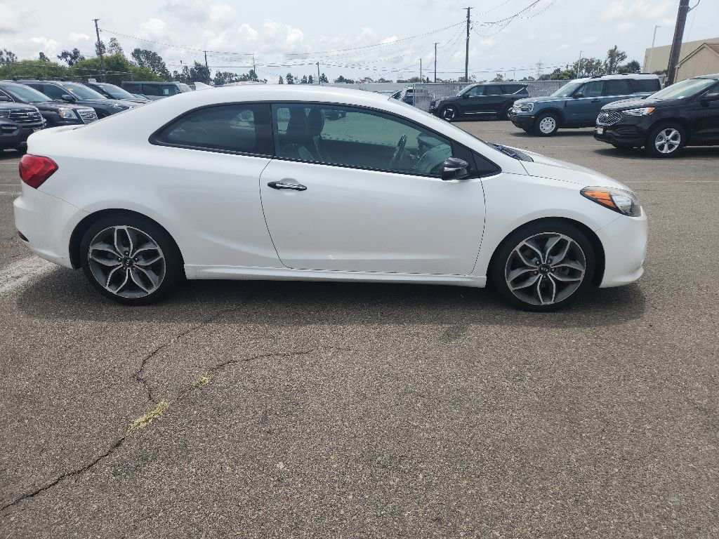 Used 2016 Kia Forte Koup SX FWD image 16