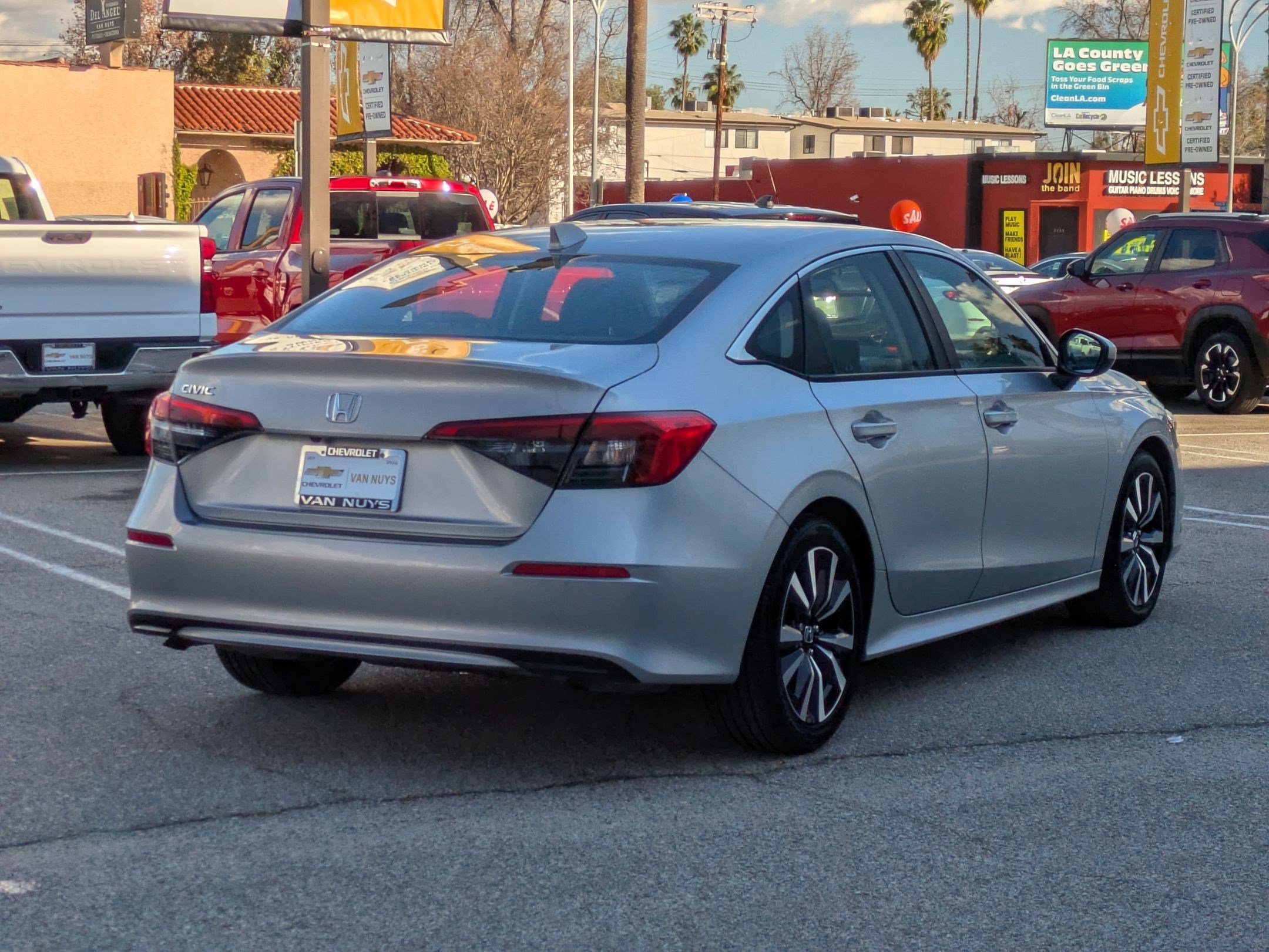 Used 2024 Honda Civic EX image 5