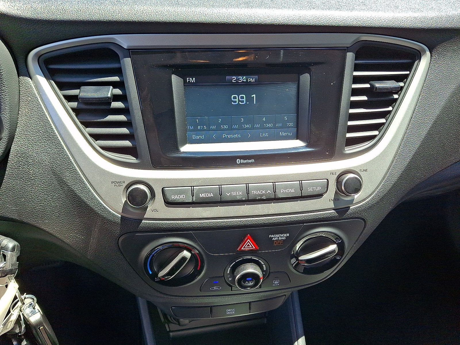 Used 2022 Hyundai Accent SE FWD image 14