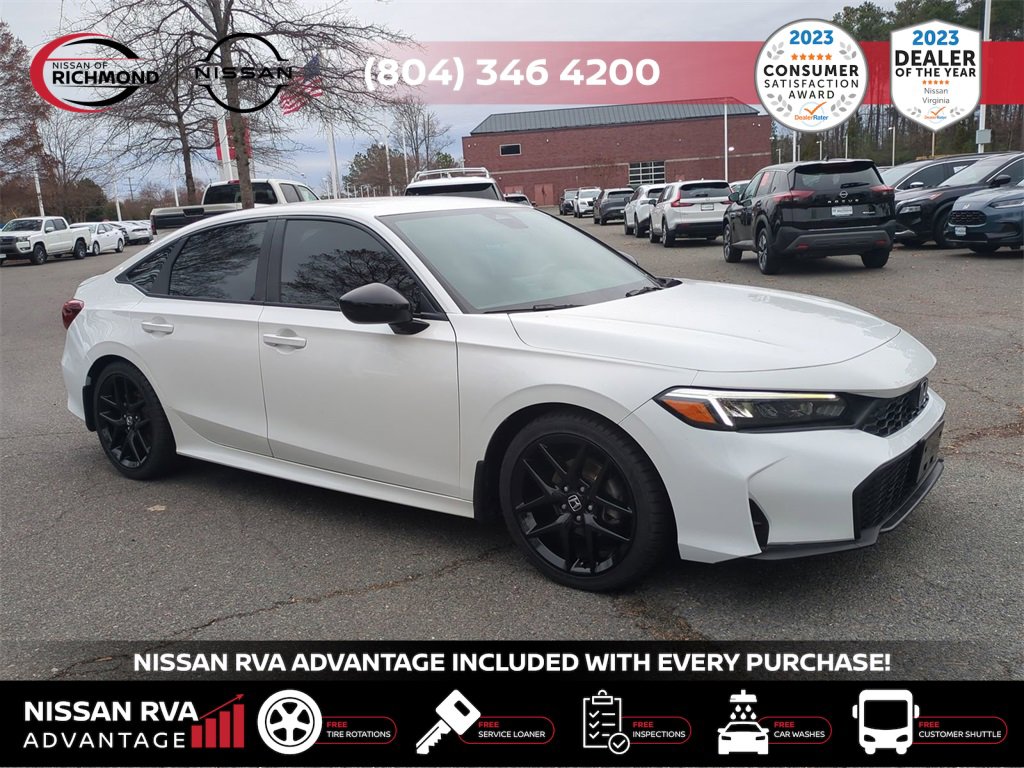 Used 2025 Honda Civic Sport image 3