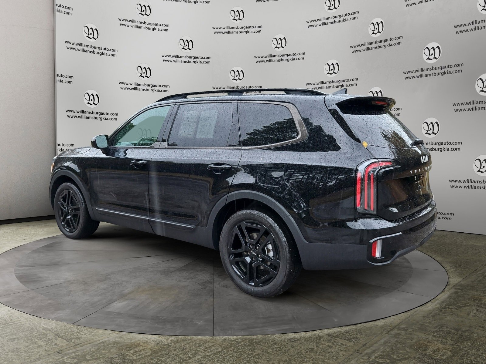 Used 2024 Kia Telluride SX Prestige X-Line image 3