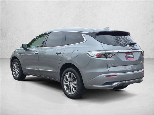 Used 2023 Buick Enclave Avenir w/ Avenir Technology Package AWD/4WD image 7