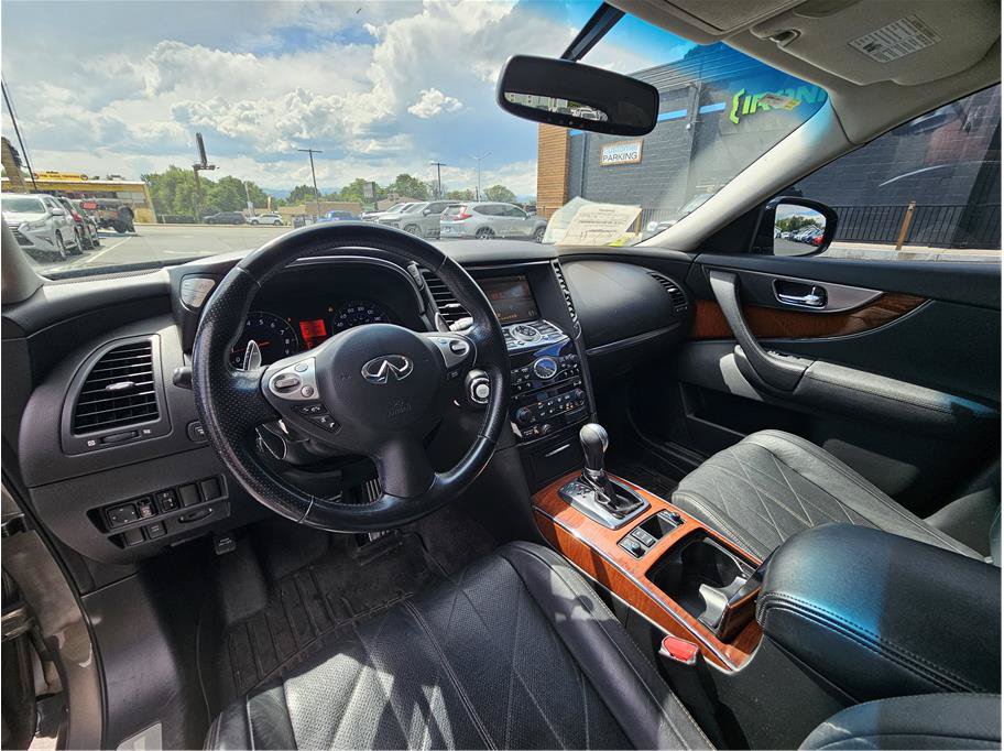 Used 2009 INFINITI FX50 AWD image 2