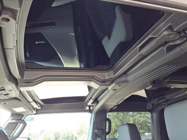 New 2026 GMC Hummer EV 2X image 18