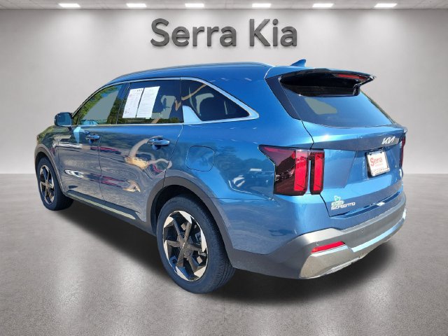 Used 2025 Kia Sorento EX AWD/4WD image 3