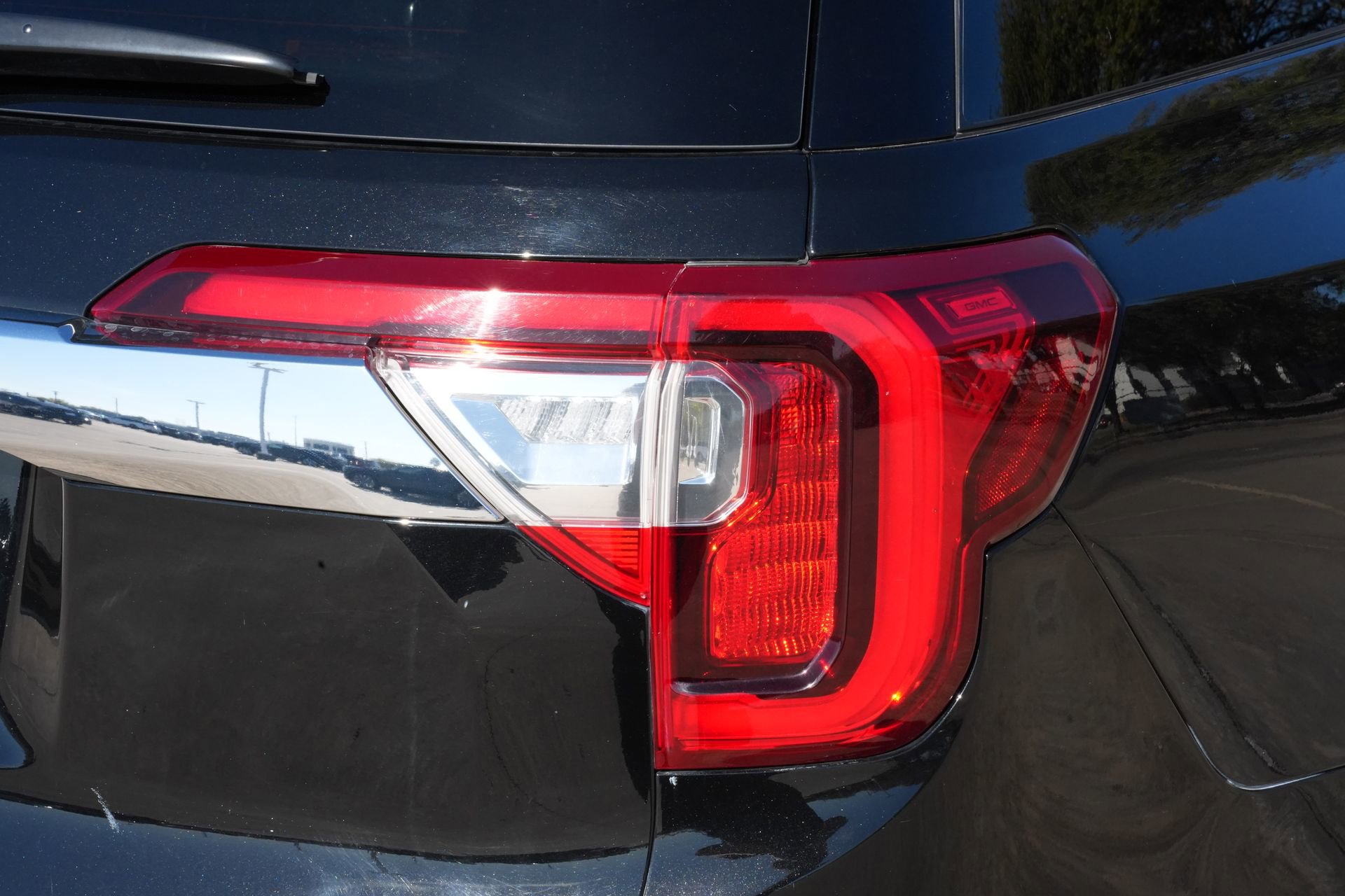 Used 2023 GMC Acadia Denali image 23