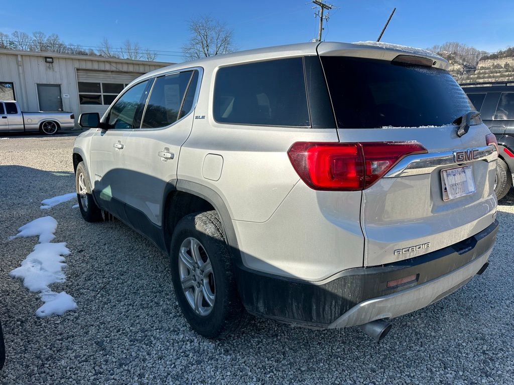 Used 2019 GMC Acadia SLE image 4